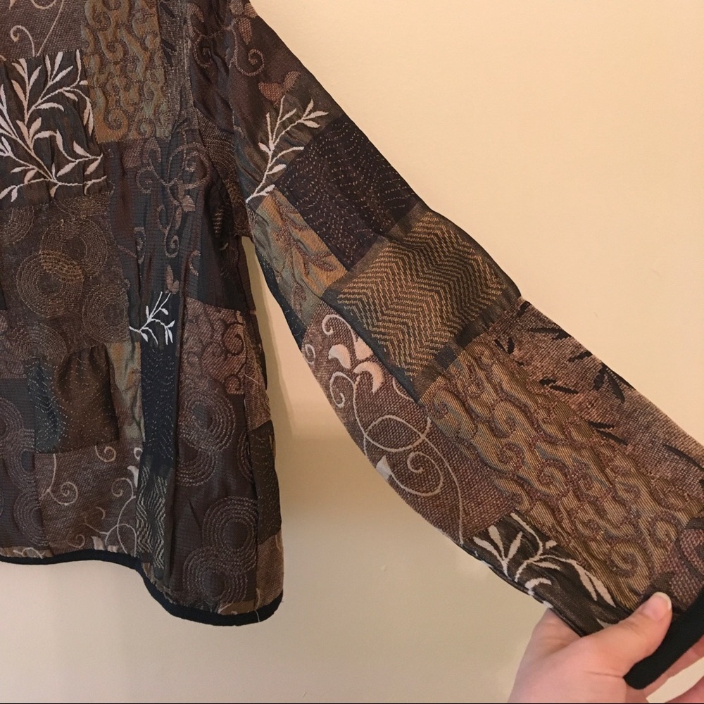 VTG Textured Floral Quilted Kimono blazer, embroidered - Picture 3 of 11